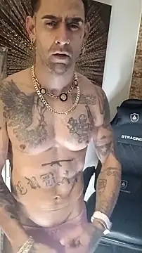 Snapshot of alphacloudGod chatting on 01.06.26 alphacloudGod online show from 01.06.26