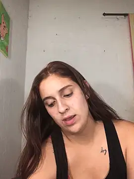 Snapshot of Zoey_sweet01 chatting on 11.02.25 Zoey sweet01 online show from 11.02.25