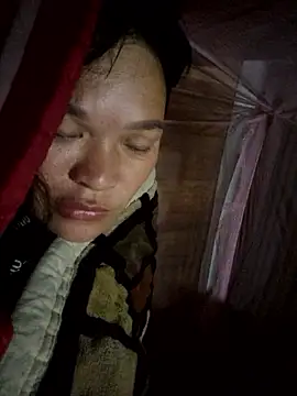 chipu06 online show from 11.04.25