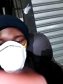 loVbRo1 online show from 11.18.25