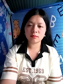 lisa-bae00 online show from 04.10.26