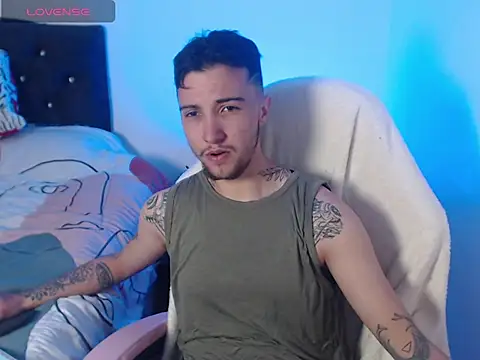 Snapshot of MacallanFtm chatting on 03.04.26 MacallanFtm online show from 03.04.26