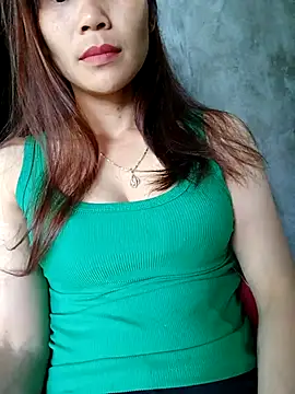 Snapshot of Bear_bear0 chatting on 10.30.25 Bear bear0 online show from 10.30.25