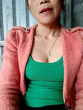 Snapshot of Bear_bear0 chatting on 11.01.25 Bear bear0 online show from 11.01.25