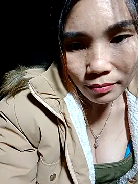 Snapshot of Bear_bear0 chatting on 11.02.25 Bear bear0 online show from 11.02.25