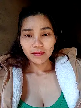 Snapshot of Bear_bear0 chatting on 11.26.25 Bear bear0 online show from 11.26.25