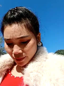 Snapshot of Bear_bear0 chatting on 11.29.25 Bear bear0 online show from 11.29.25