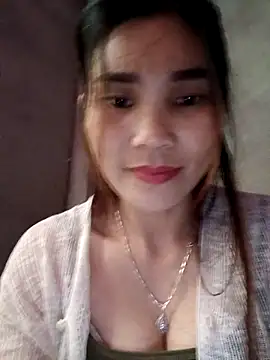 Snapshot of Bear_bear0 chatting on 12.15.25 Bear bear0 online show from 12.15.25