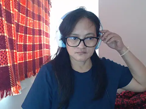 Kinkybela2025 online show from 05.16.26