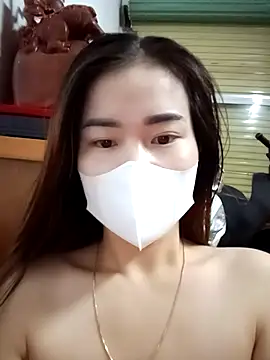 Snapshot of Family-Lovee chatting on 11.02.25 Family-Lovee online show from 11.02.25