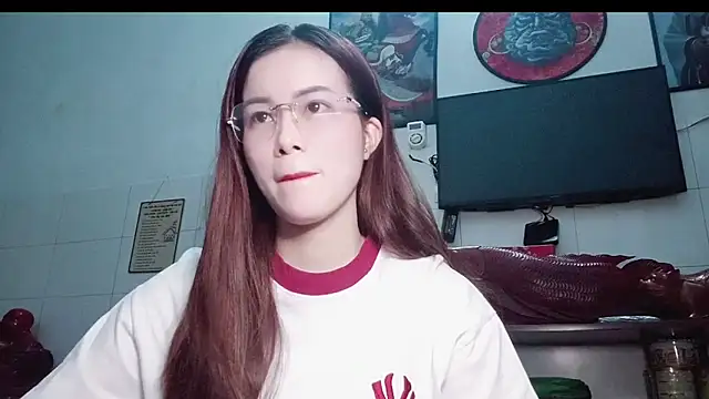 Family-Lovee online show from 06.14.26