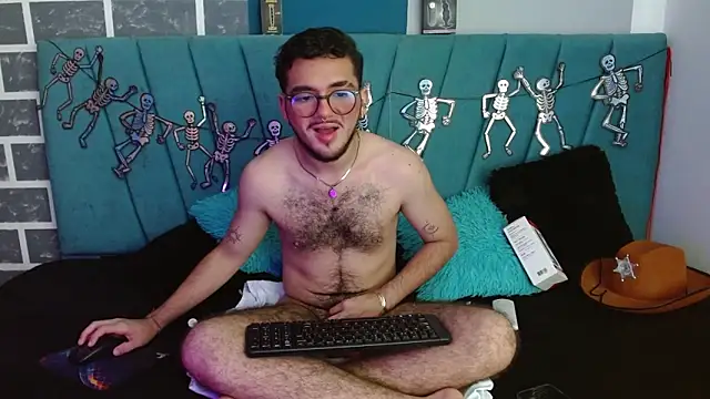 Zac Golden online show from 10.31.25