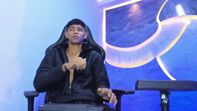 Sex Boy 33  online show from 11.26.25