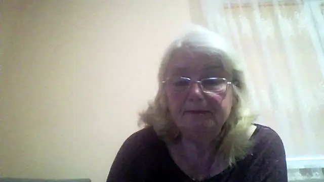 Snapshot of AmyLove353 chatting on 05.14.26 AmyLove353 online show from 05.14.26