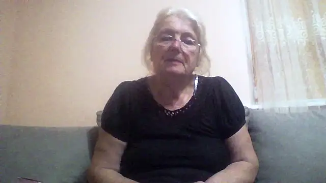 AmyLove353 online show from 07.17.26