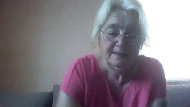 AmyLove353 online show from 07.22.26
