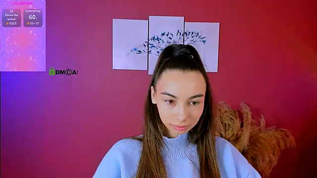 kira light   online show from 11.07.25