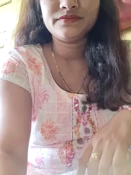 Snapshot of Ankitahot1993 chatting on 04.21.26 Ankitahot1993 online show from 04.21.26