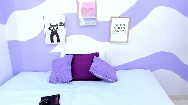 VIOLETA-28 online show from 11.11.25