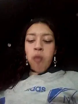 mia scarlett7 online show from 11.30.25