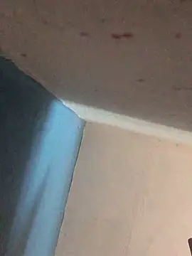 Snapshot of eujamiii chatting on 10.21.25 eujamiii online show from 10.21.25