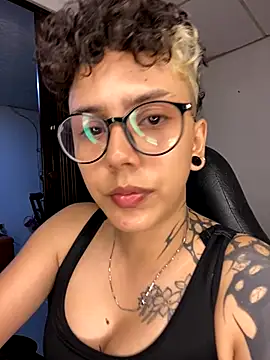 Abby Evanns1 online show from 10.30.25