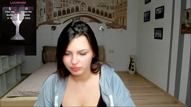 KittyShenson online show from 11.28.25