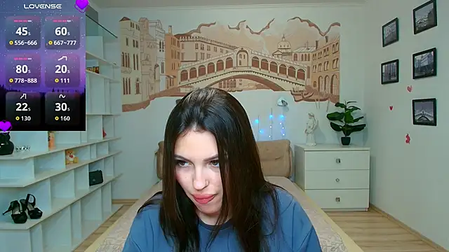 KittyShenson online show from 06.10.26