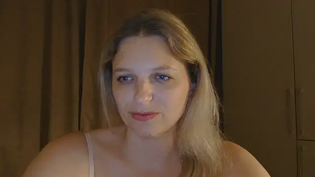 ElisSky301 online show from 07.04.26