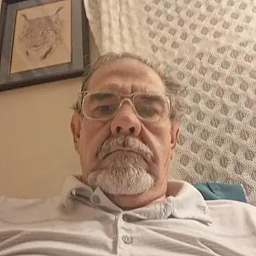 Snapshot of pena633 chatting on 11.09.25 pena633 online show from 11.09.25