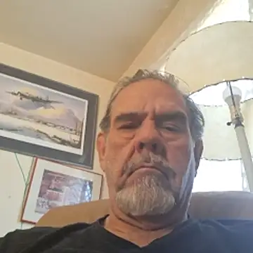 Snapshot of pena633 chatting on 11.12.25 pena633 online show from 11.12.25