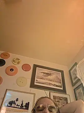 Snapshot of pena633 chatting on 11.30.25 pena633 online show from 11.30.25