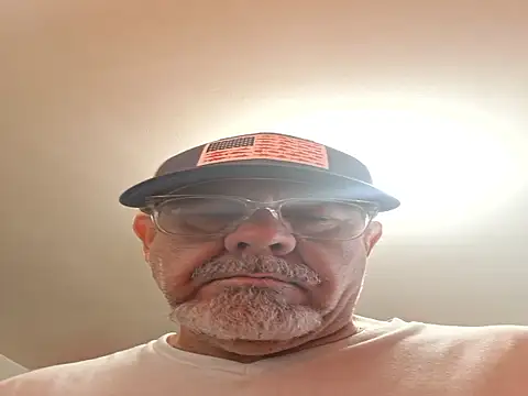 Snapshot of pena633 chatting on 12.03.25 pena633 online show from 12.03.25