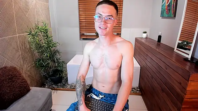 Lil James online show from 11.06.25