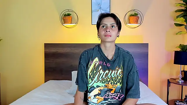 MartinnaGrecco online show from 11.13.25