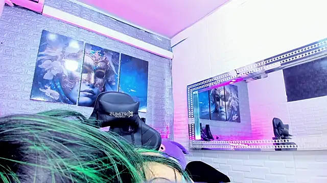 Jennfer Winson online show from 12.22.25