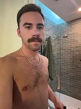 Snapshot of bobbyatx chatting on 11.07.25 bobbyatx online show from 11.07.25