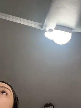 Selena Roa online show from 11.08.25