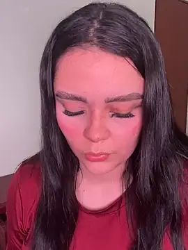 Selena Roa online show from 11.16.25