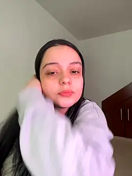 Selena Roa online show from 11.26.25