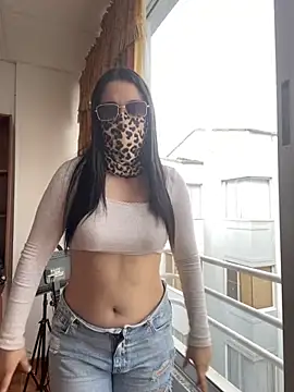 Selena Roa online show from 11.29.25