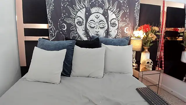 mirandaduboiss online show from 02.12.26