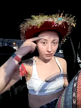 kutekiwi online show from 12.22.25