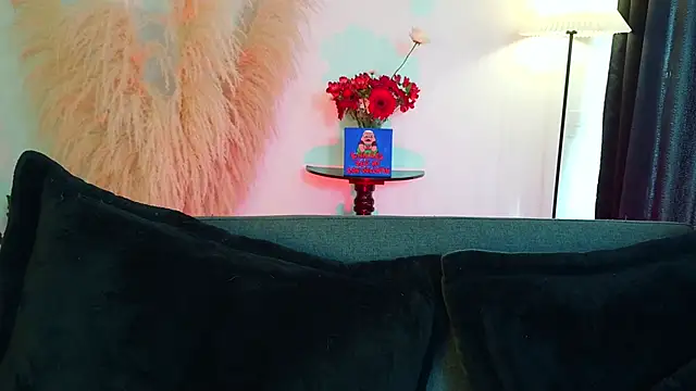 mia roux1 online show from 02.15.26