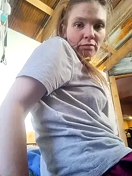 Snapshot of smoothkFire chatting on 02.16.26 smoothkFire online show from 02.16.26