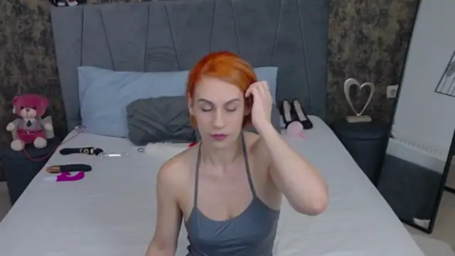 AmberMinxy online show from 11.22.25