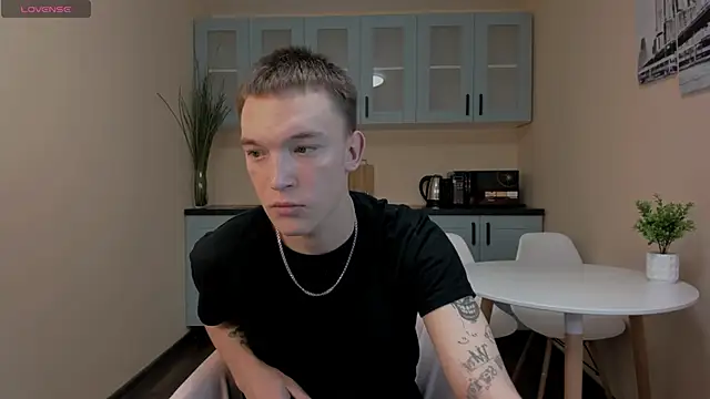 Derek Banville online show from 11.13.25