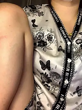 helo-kitty online show from 04.03.26