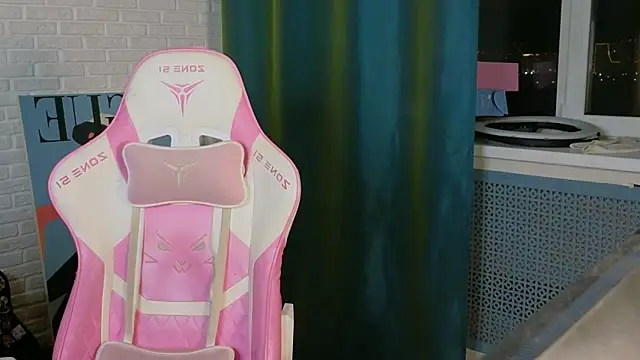  JustCass  online show from 11.21.25