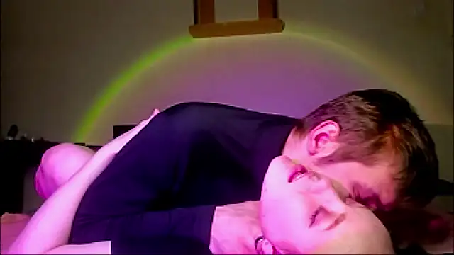 Jenny Couple online show from 12.21.25